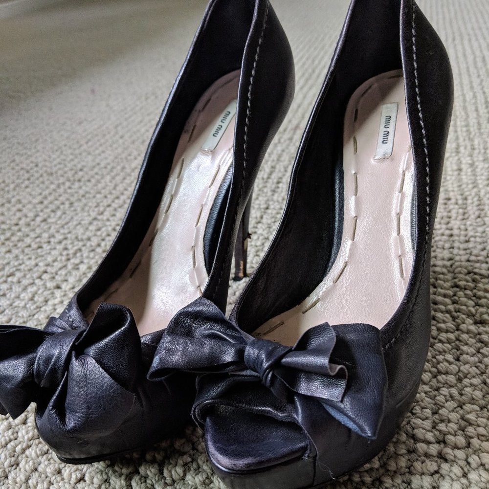 Authentic Miu Miu Heels IT 37.5 Black Leather open toe with Bow Platform